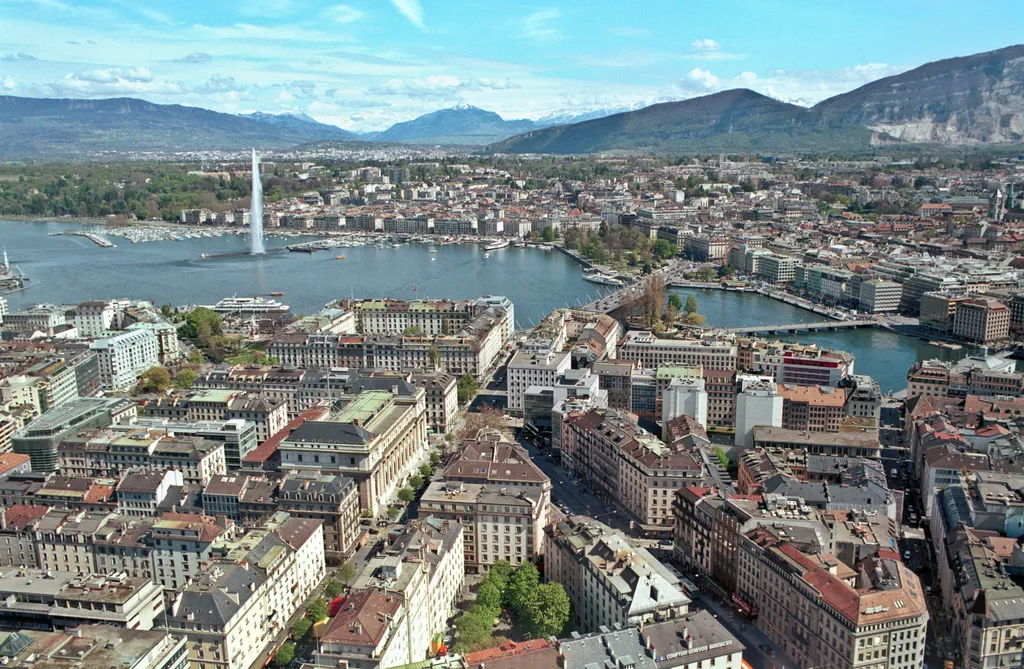 Geneva, Switzerland travel destination - best times to visit