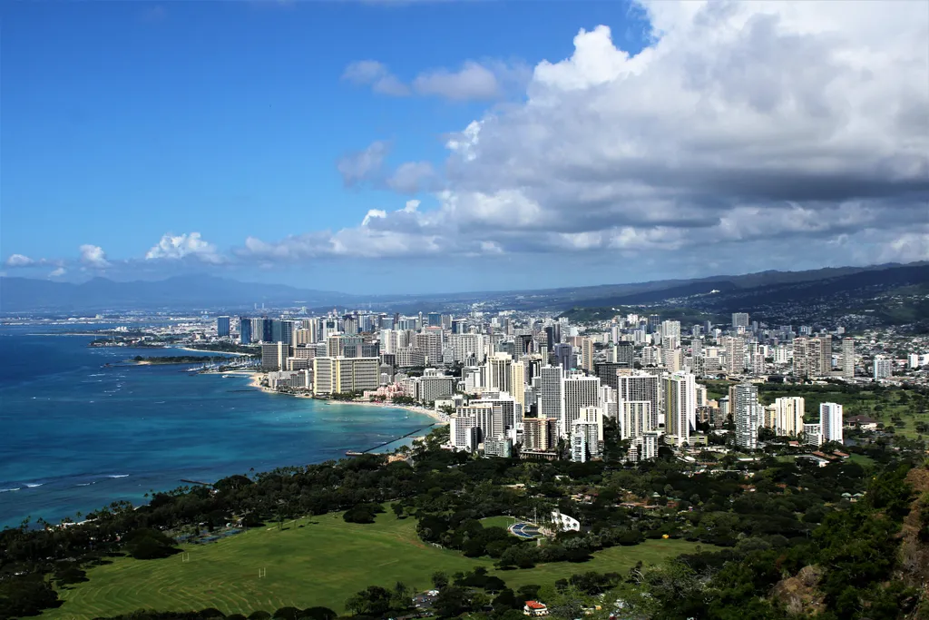 Honolulu, Hawaii, USA travel destination - best times to visit