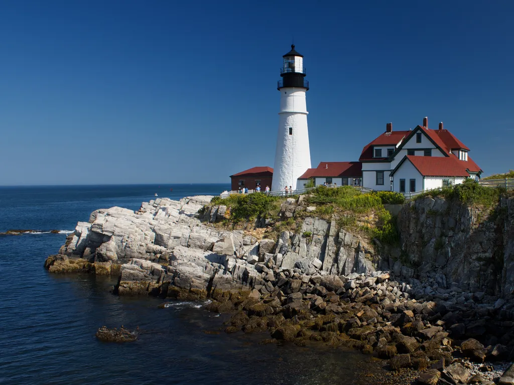 New England, USA travel destination - best times to visit