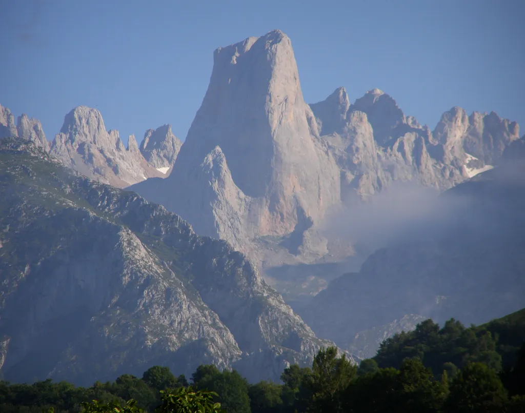 Picos de Europa, Spain travel destination - best times to visit